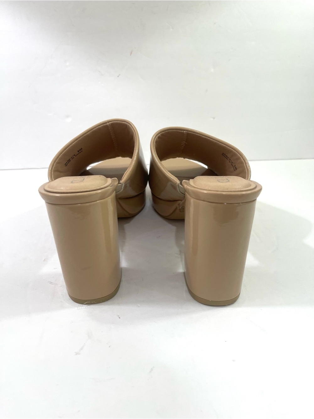 CL By Laundry Get On Platform Mules - Picture 12 of 13